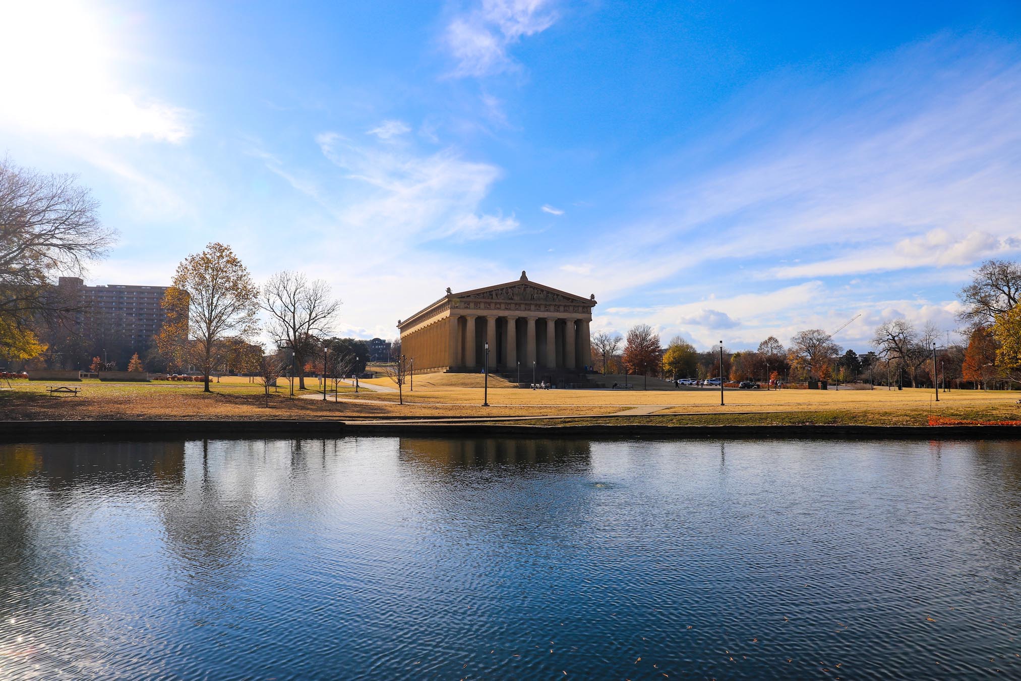 Parthenon in Centennial Park in Nashville, Tennessee - Encircle Photos, image size:2025x1350